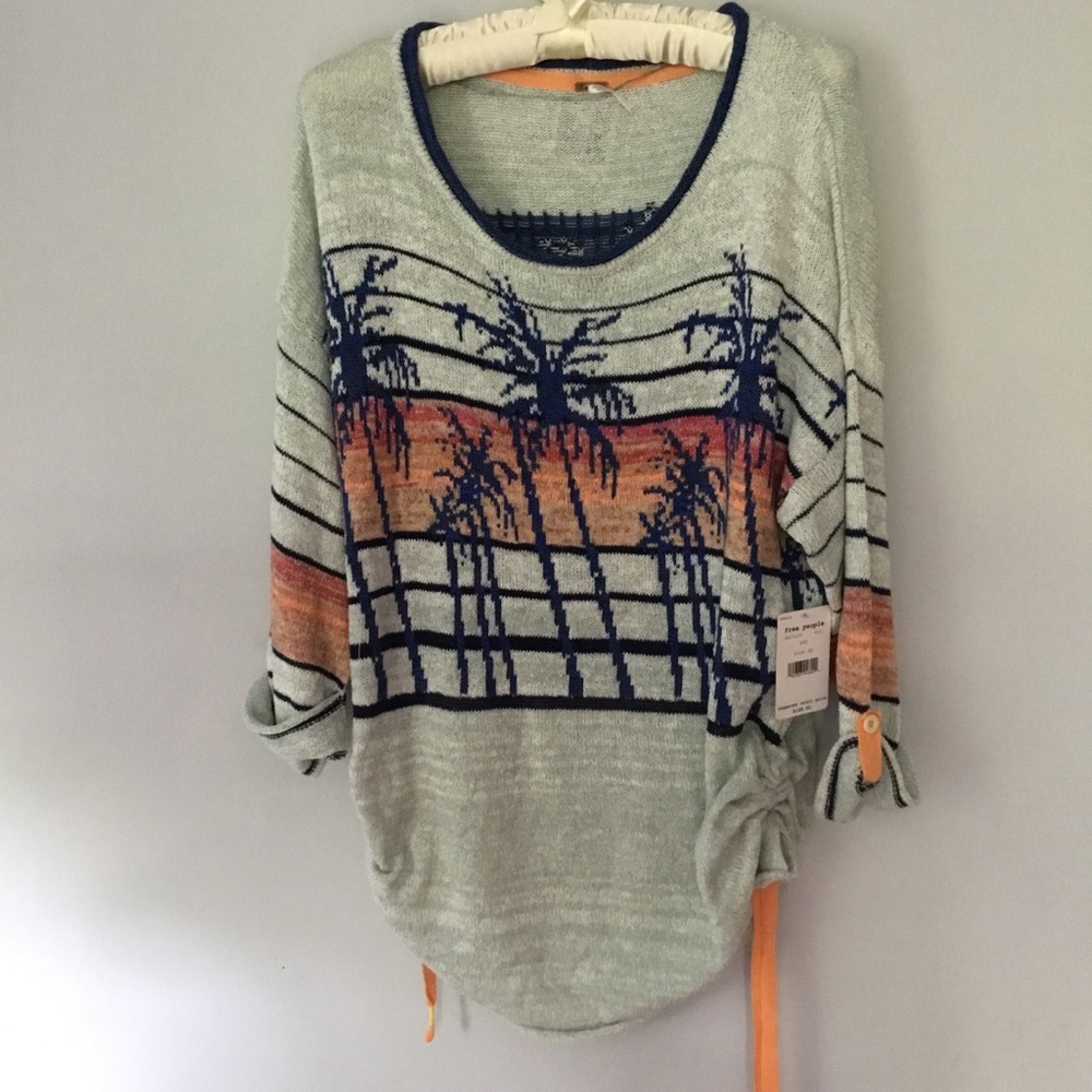 Free People sweater  color SKY size XS